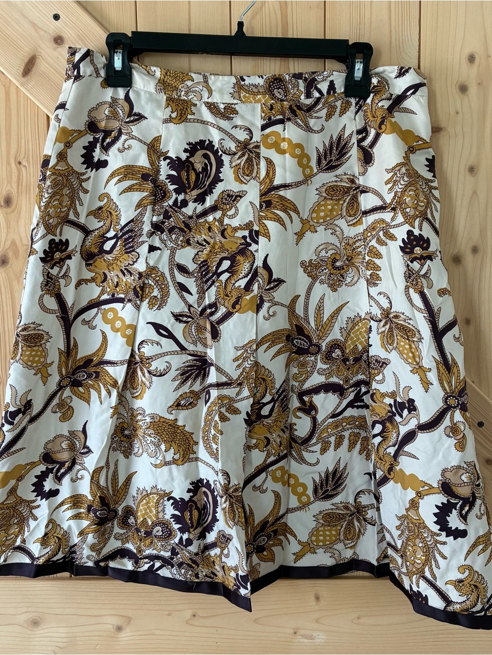 Old Navy A-Line Skirt in White with Dark Brown Floral Print